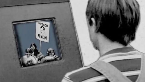 Capture d'écran de la mini-série documentaire Jurassic Web