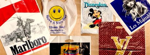 En voie de disparition, le sac plastique a désormais son musée sacs en plastique