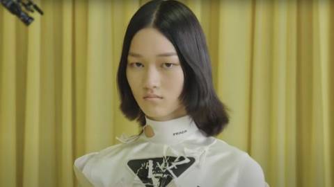 Un mannequin du défilé Printemps/été 2021 de Prada