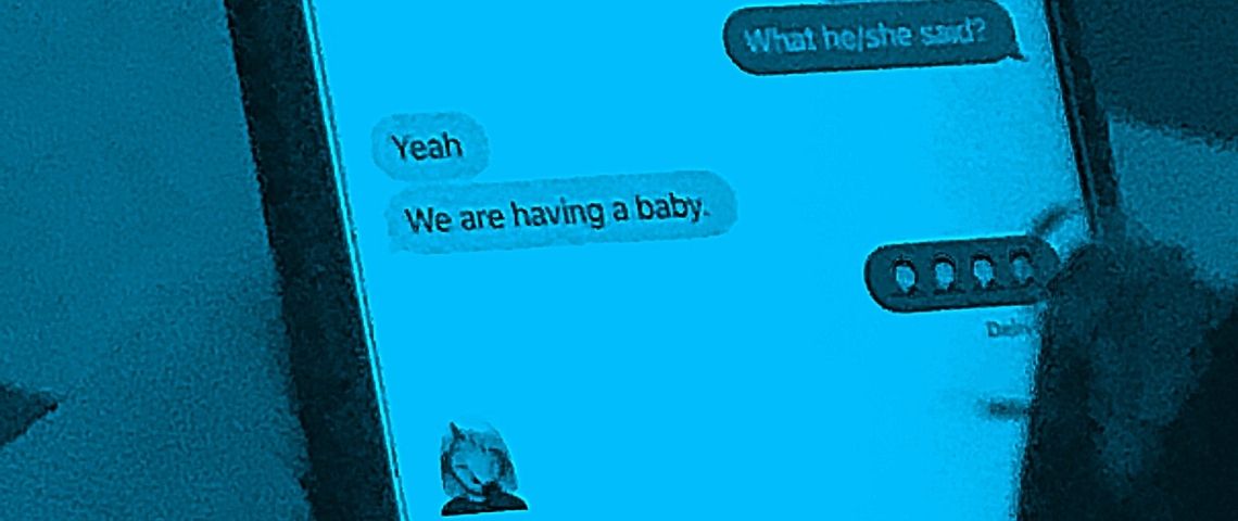 Des SMS d’inconnus immortalisés par un photographe de rue Des SMS d’inconnus immortalisés par un photographe de rue
