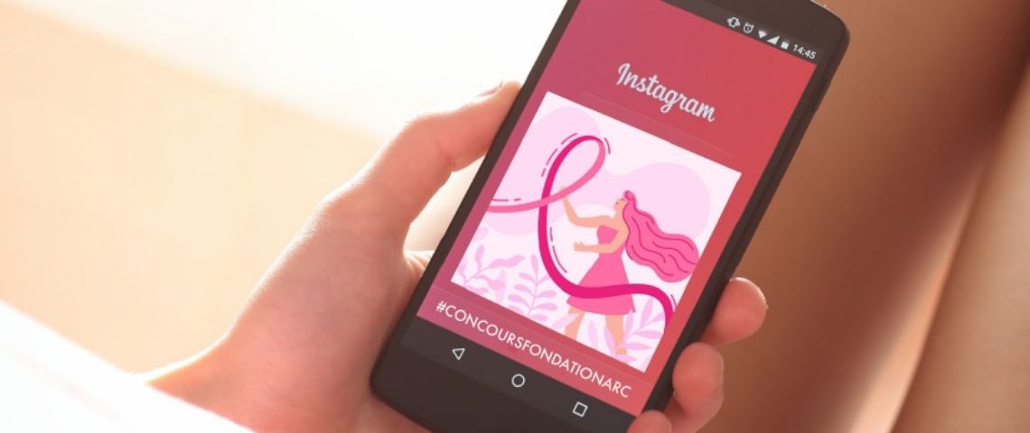 Dans le cadre de l’opération Octobre Rose, la Fondation ARC lance un concours d’illustrations pour lutter contre le cancer du sein sous le hashtag #concoursfondationarc Visuel de l'opération #concoursfondationarc