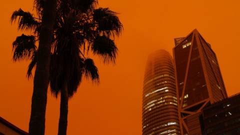 Ciel rouge à San Francisco suite aux feux de septembre