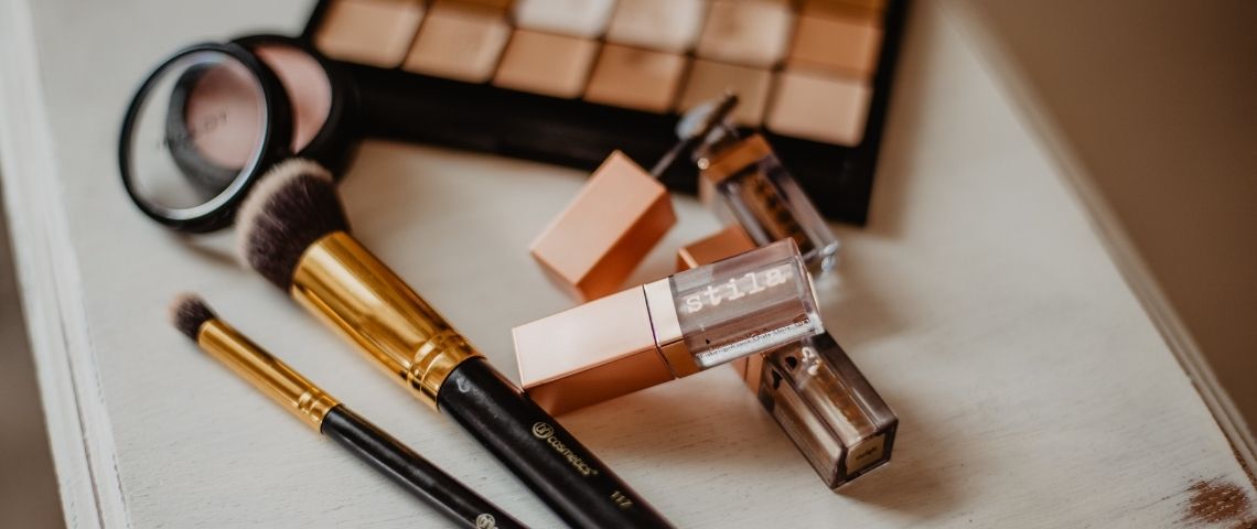 La Fédération des entreprises de la beauté (Febea) et la Société Française de cosmétologie (SFC) lance Claire, une appli pour décrypter les ingrédients cosmétiques Maquillage