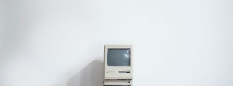 La digitalisation des entreprises au coeur des problématiques de 2020 Ordinateur, vintage