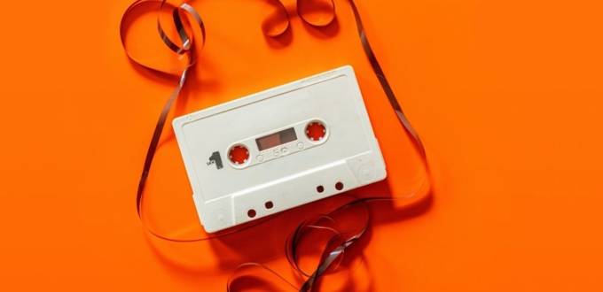 cassette audio, K7, mono couleur, orange, pop