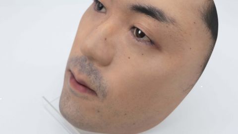 Un masque japonais à partir d'un visage d'un inconnu