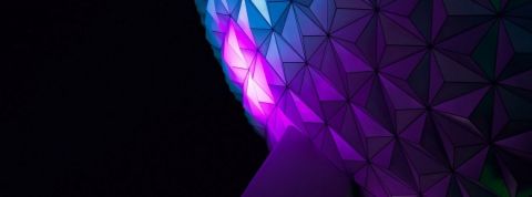 Quelles seront les tendances du monde de demain ? Sphère mauve futuriste