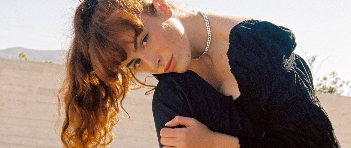 Artistes, militants, influenceurs… top 24 moins des 25 ans à suivre Photo de la jeune chanteuse Poupie