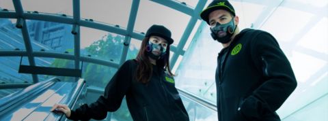 Masque-micro, sonnette-thermomètre... Les tech spécial Covid du CES Photo du masque futuriste de l'entreprise Razer