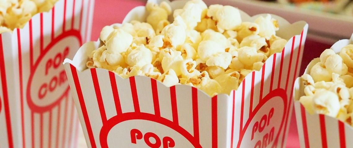Trois adaptations filmées de l'affaire GameStop déjà prévues Gros plan sur du popcorn