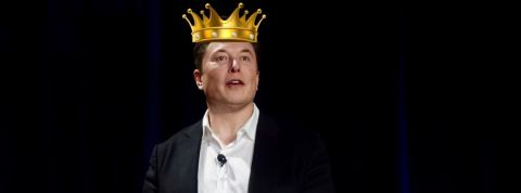 De Musk'rat à Technoking : la passion surnom d'Elon Musk Photomontage d'Elon Musk portant une couronne