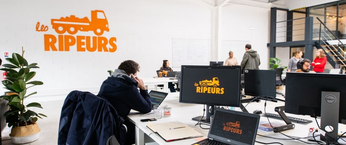 Les ripeurs Des bureaux aménagés dans des hangars