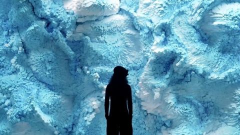 Qui est Refik Anadol, l'artiste qui hypnotise les géants de la tech ? 