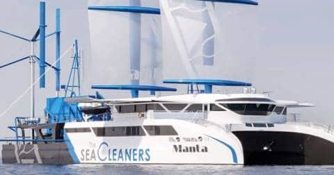 The SeaCleaners présente le Manta, un voilier à l'assaut de la pollution plastique océanique