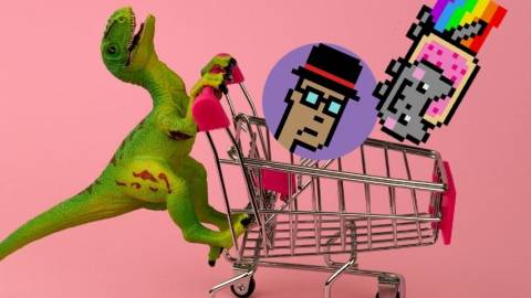 Des NFT chez Ebay : les objets virtuels vont-ils devenir grand public ?  Un dinosaure pousse un caddie de course avec Nyan cat et un cryptopunk à l'intérieur