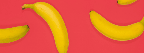 Draguer, rencontrer, faire l'amour... Ils ne voient plus l'intérêt. Des bananes sur fond rose