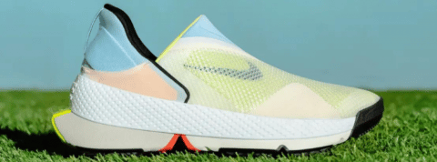 A peine sortie, le nouveau modèle de basket hands free de Nike est pris d'assaut par les conso'tradeurs La nouvelle paire de baskets hands free de Nike