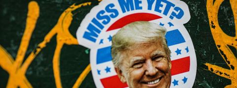 Donald Trump a lancé son blog et c'est un flop Sticker de Donald Trump avec le texte - Miss me yet - (je vous manque déjà?)