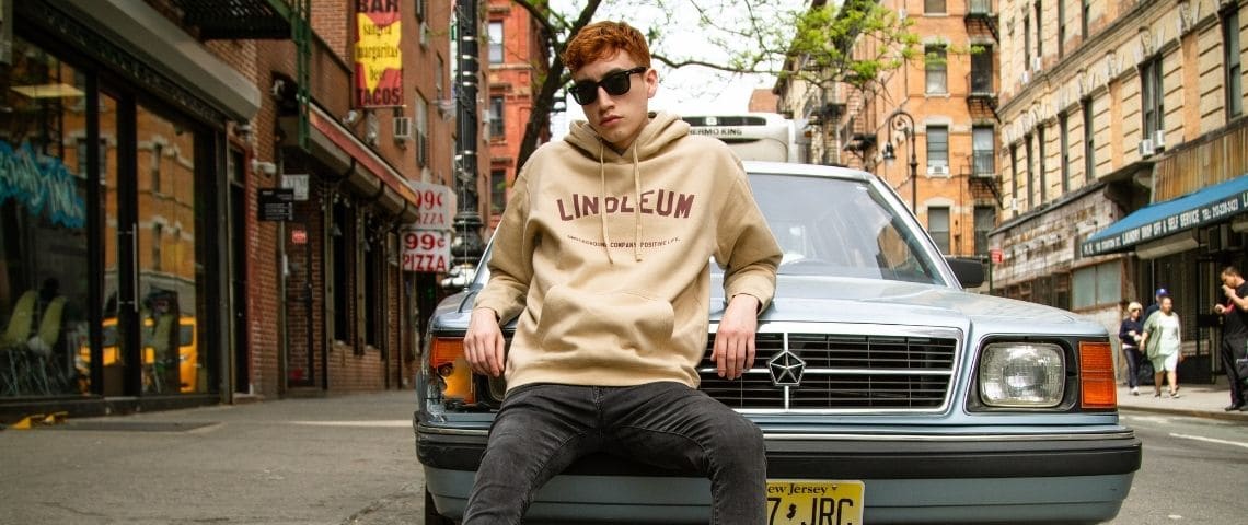 Slow fashion : changer les usages par la radicalité et le « cool » Slow fashion : changer les usages par la radicalité et le « cool »