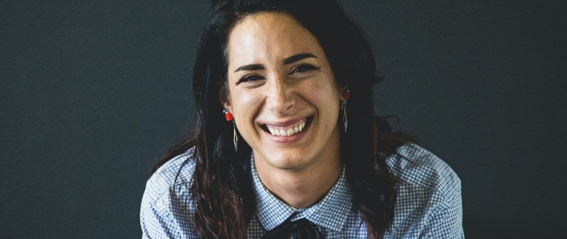natixis-charte-dengagement-lgbt-de-lautre-cercle-diversite-inclusion Une femme qui sourit