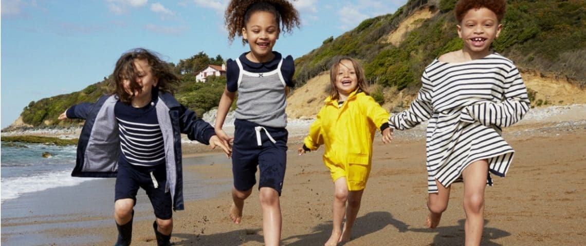 petit-bateau-water-family-ocean-environnement-enfants-education-impact Des enfants qui courent