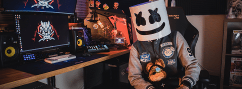 Les marques doivent rester discretes Les marques doivent rester discretes