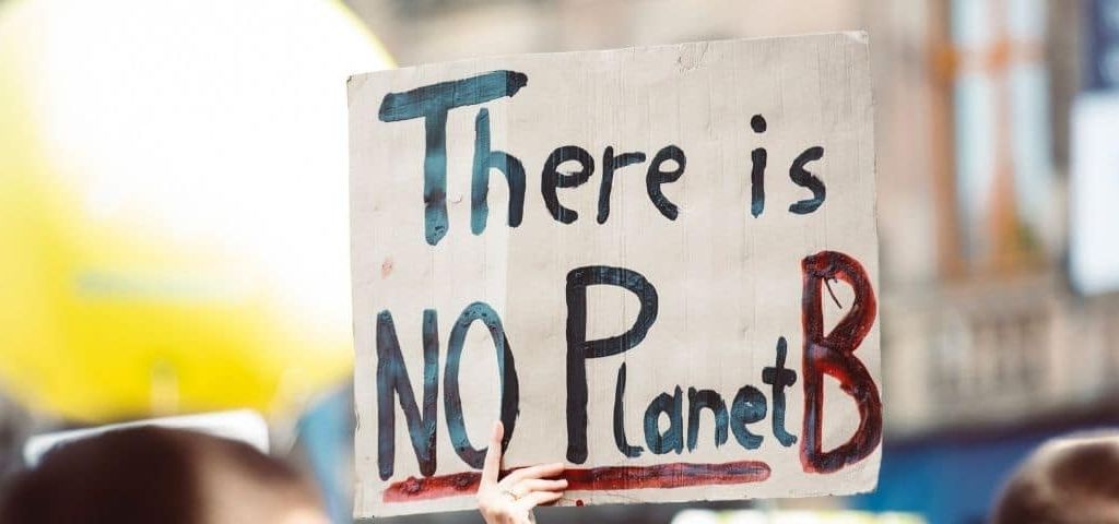 Message  - There is no planet B - 