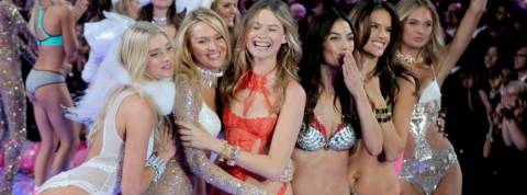 Victoria’s Secret troque ses anges stéréotypés pour des femmes du quotidien Victoria’s Secret troque ses anges stéréotypés pour des femmes du quotidien