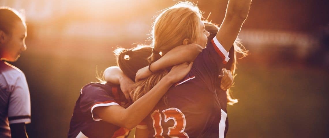 Chartes éthiques des entreprises : une étude pour comprendre les relations entre l’individu et le collectif Une équipe de foot féminine