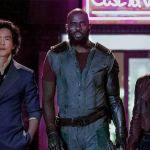 un trio de personnage haut en couleur