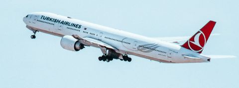 Fatih-Ekmen-via-Pexels Avions Turkish Airlines dans le ciel