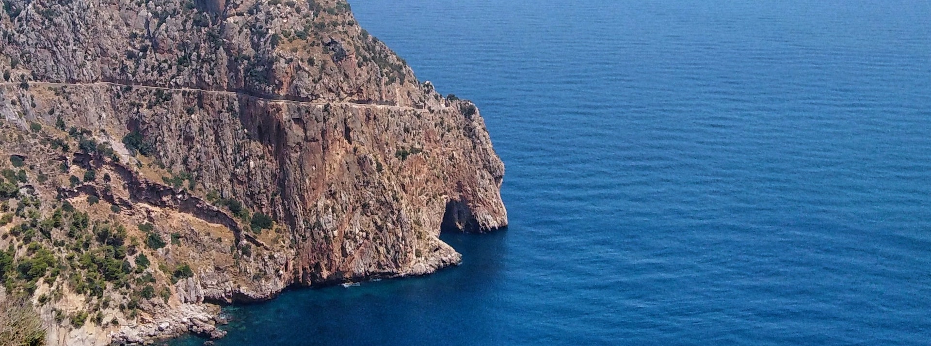 halima-bouchouicha-fwYc0MdYeUw-unsplash halima-bouchouicha-fwYc0MdYeUw-unsplash