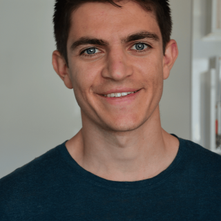 Portrait d'Arthur Gosset, auteur, et réalisateur de documentaires