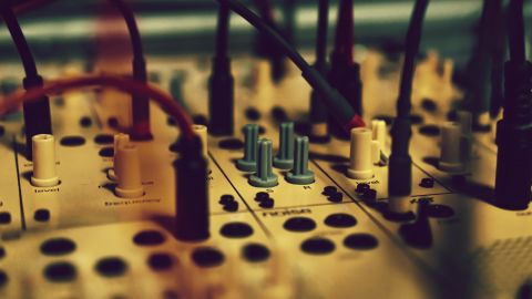 Musique, son et influence : la conférence