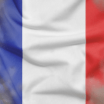 Drapeau français avec nuages de fumée devant