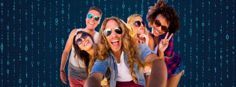 C'est quoi les DAO, ces nouvelles communautés crypto sur le web ? Un groupe d'amis sur fond de 1 et de 0