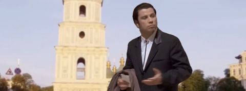 Travolta le mème de John Travolta chi cherche d'où viient la voix