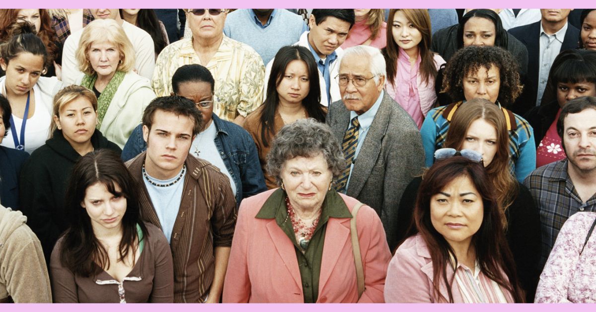 люди разных возрастов и профессий. люди разных возрастов. люди разных профессий. население человечки. средний класс людей.