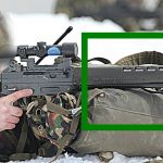 Sniper allongé dans la neige avec visage flouté