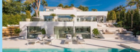 Plus belle la vie dans le métavers ? Villa de luxe moderne avec piscine