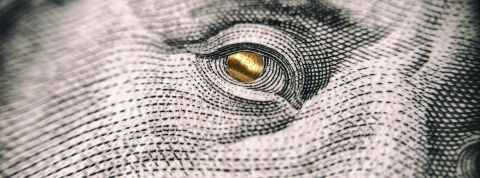 Cryptomonnaies, bitcoins Dollar US avec pupille en bitcoin