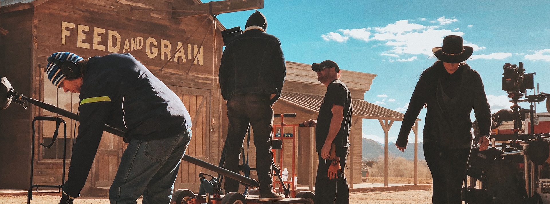 Decentralized pictures - L'ADN Equipe de tournage sur un western