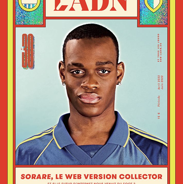 Couvholo-710-1000 couverture d'une revue avec un portrait d'homme