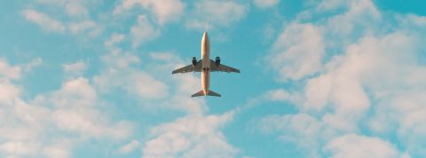 L'aéroport d'Amsterdam va limiter les vols un Boeing dans le ciel