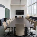 Salle de réunion vide