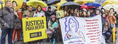 Une décennie meurtrière pour les militants écolos Habitants du Honduras manifestant suite à la mort de Berta