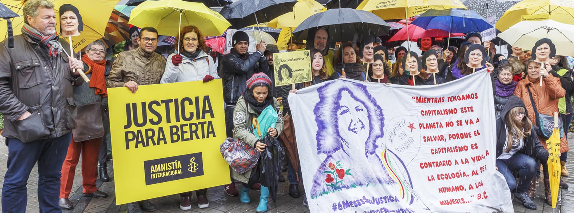 Une décennie meurtrière pour les militants écolos - L'ADN Habitants du Honduras manifestant suite à la mort de Berta
