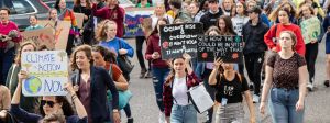 Jeunes manifestant pour le climat