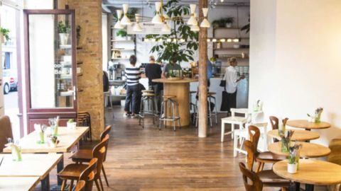 Restaurant Wild and the Moon