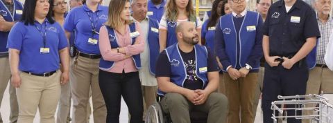 Ces gentls patrons qui écoutent leurs salariés L'équipe de la série Superstore